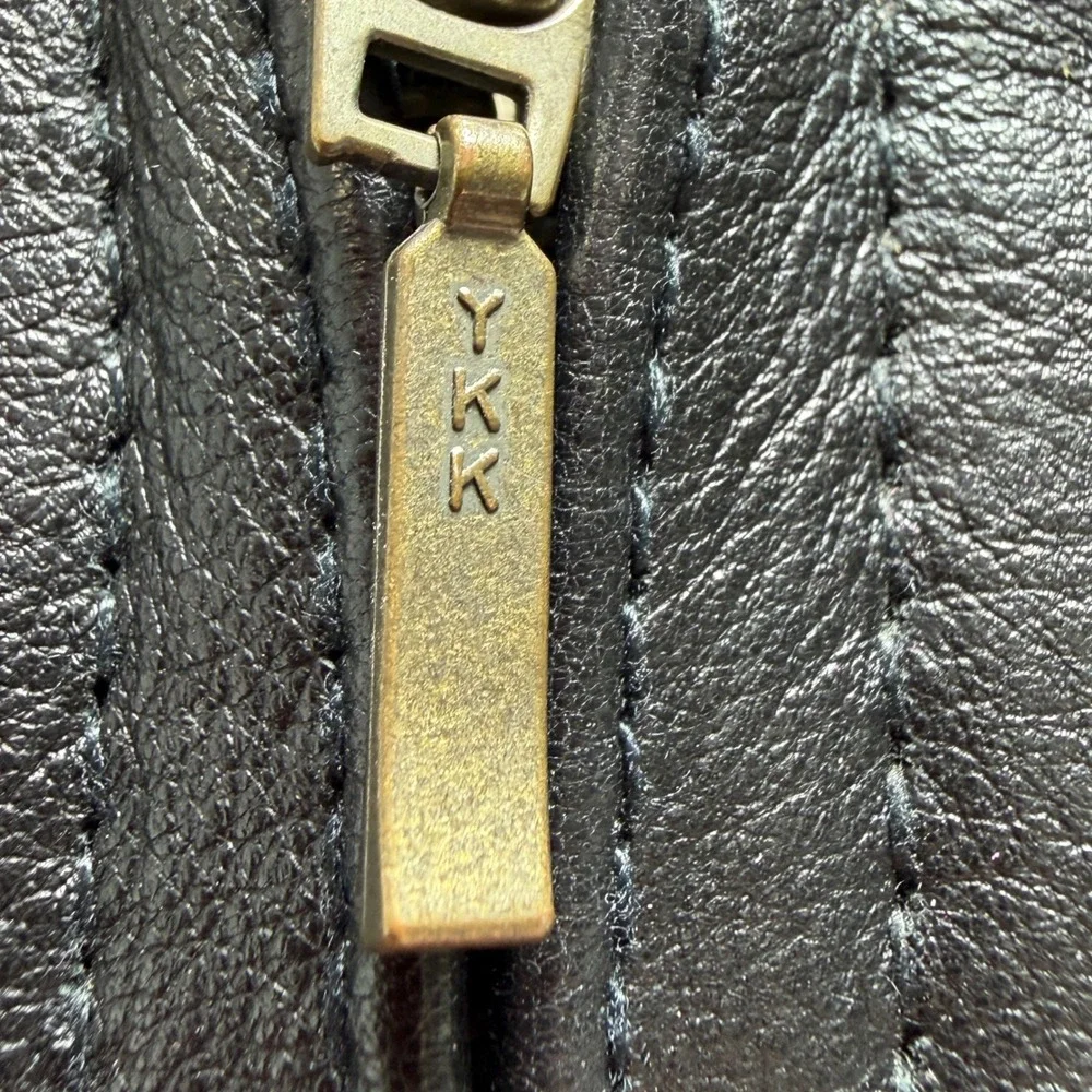 Field Gear black leather